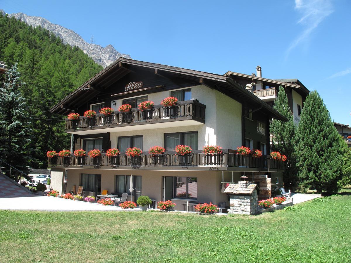 Ferienhaus Alea Saas-Grund Exteriör bild